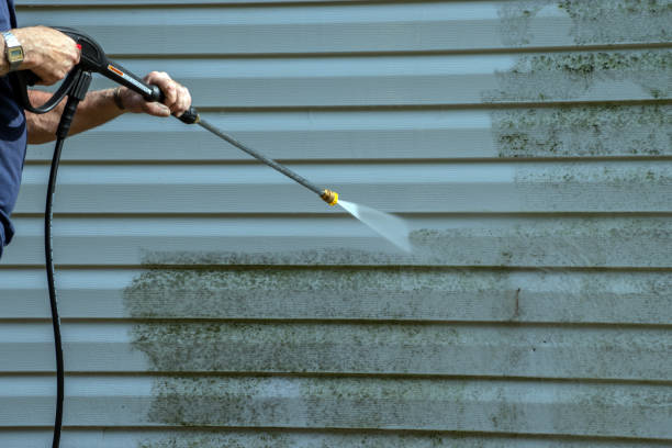 Why Choose Our Certified Pressure Washing Experts for Your Project Needs in Stratford, TX?