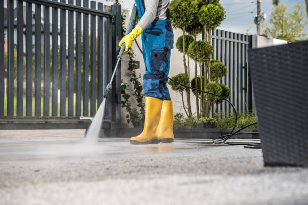 Best Garage Pressure Washing  in Stratford, TX